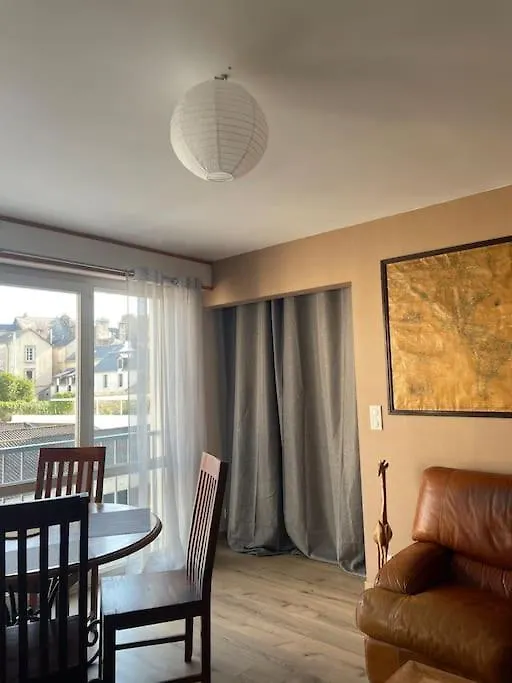 Appartement Idealement Place A Vannes 0*,  France